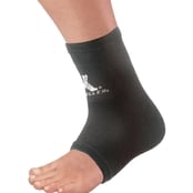 Mueller® Elastic Ankle Support