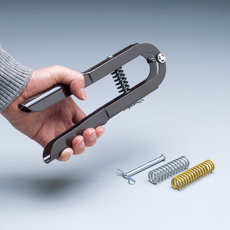 Multi-Purpose Power Grip : adjustable gripping tool for arthritis